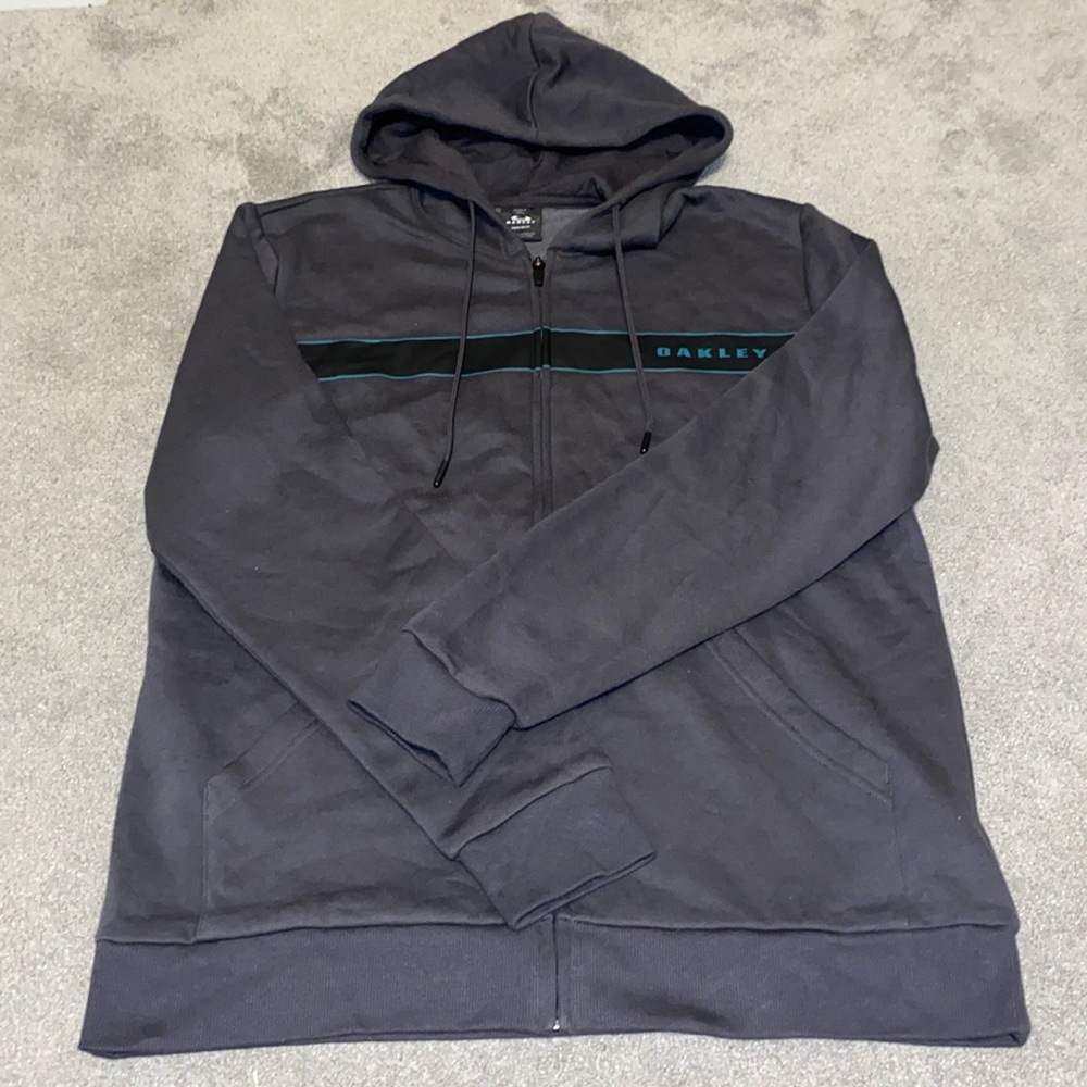 Oakley Men’s Zip Hoodie, Medium